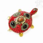 Piros kővel berakott teknős féldrágakövekkel, közepes - 13 cm