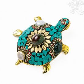   Zöld kővel berakott teknős féldrágakövekkel, kicsi - 9 cm