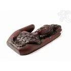 Buddha fej kézben, vörös színű - 9 cm