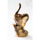 Festett mintás fa ülő elefánt -19 cm
