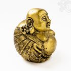 Nevető Buddha gömb alakú réz szobor, matt sárga - 15 cm