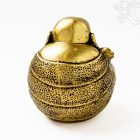 Nevető Buddha gömb alakú réz szobor, matt sárga - 15 cm