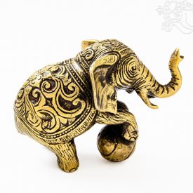 Elefánt labdával réz szobor, matt sárga - 12,5 cm