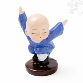 Kungfuzó szerzetes rezin szobor – 6,5 cm