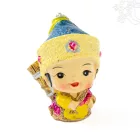 Hagyományos ruhás rezin figura – 4 cm