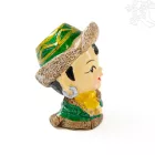 Hagyományos ruhás rezin figura – 4 cm