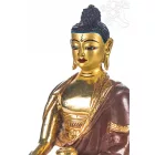 Shakyamuni Buddha aranyozott szobor