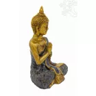Imádkozó Buddha színes rezin szobor - 20 cm