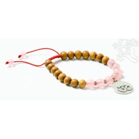   Szantálfa, rózsakvarc, om dísz, állítható karkötő, csuklómala