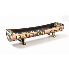   Nyitott füstölő égető Om Mani Padme Hum mantrával, réz színű