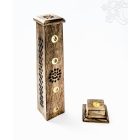 Fa torony alakú füstölő égető -  fém Jin-Jang díszítéssel