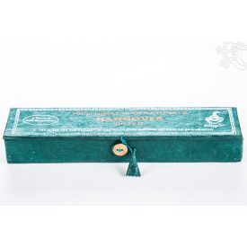   Tradicionális himalájai "másnaposság" füstölő