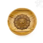 Kerek teak fa füstölő égető mandala és OM szimbólummal – 10 cm
