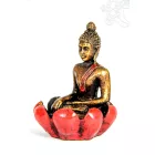 Shakyamuni Buddha lótuszban füstölő égető