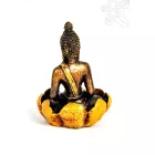 Shakyamuni Buddha lótuszban füstölő égető