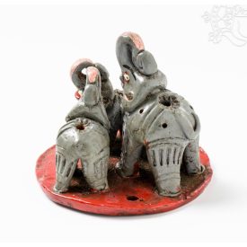 Három elefántos kerámia füstölő égető - 7 cm