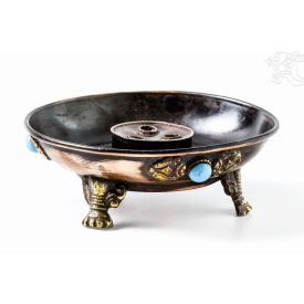 Kerek nyitott füstölő égető kövekkel