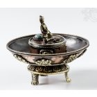 Kerek nyitott füstölő égető a tibeti 8 szerencsejellel, Mahakálával és Buddhával