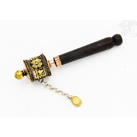Kis kézi imamalom virággal