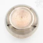 Géppel készített 7 fémes, 3 színű, 5 Buddha dombor mintás hangtál - 12 cm