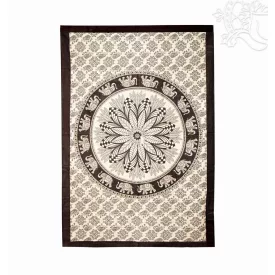   Mandala és elefánt mintás ágytakaró/falidísz – 141 × 207 cm