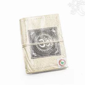 Notesz OM szimbólummal – 11 × 15 cm