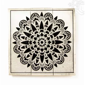 Fa fali függő, nyomott mandala mintával - 30cm