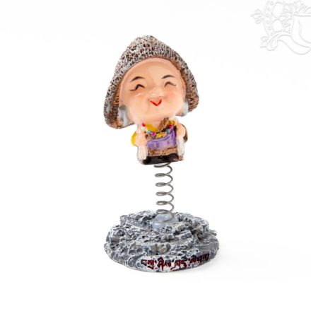 Tibeti népviseletű autós figura – 7 cm